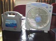 太陽(yáng)能便攜式電源